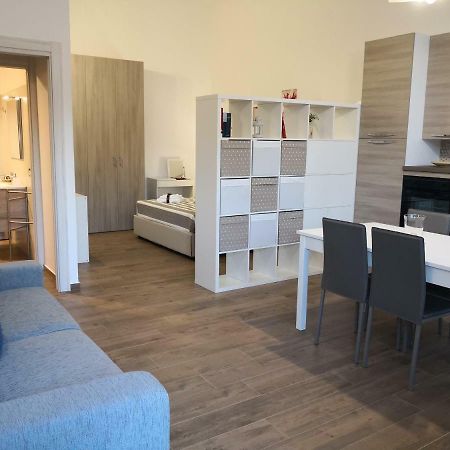 فندق Tiny House Naxos جيارديني ناكسوس المظهر الخارجي الصورة